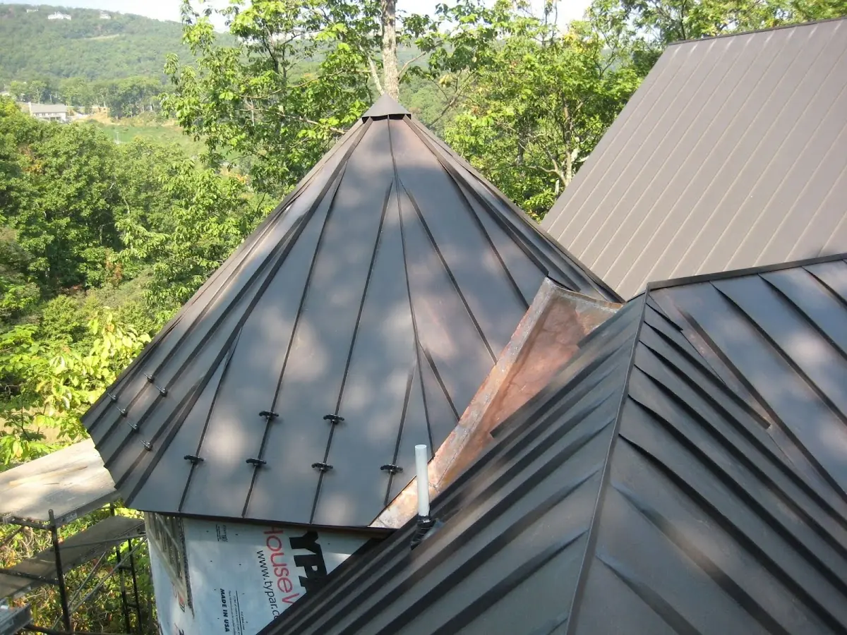 Professional Roof Tarp Installation by Craftsman Roofing in Hayground