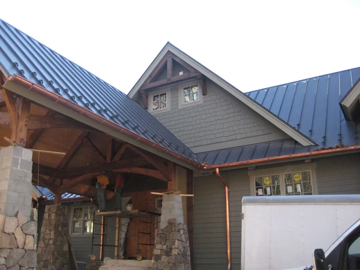 Craftsman Roofing team delivering quality roofing work in Hayground